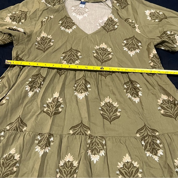 Old Navy Green Floral Print Tiered Dress Women’s Large V-Neck Short Sleeve - Picture 5 of 9